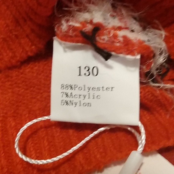 Brand new Santa sweater - Picture 6 of 10